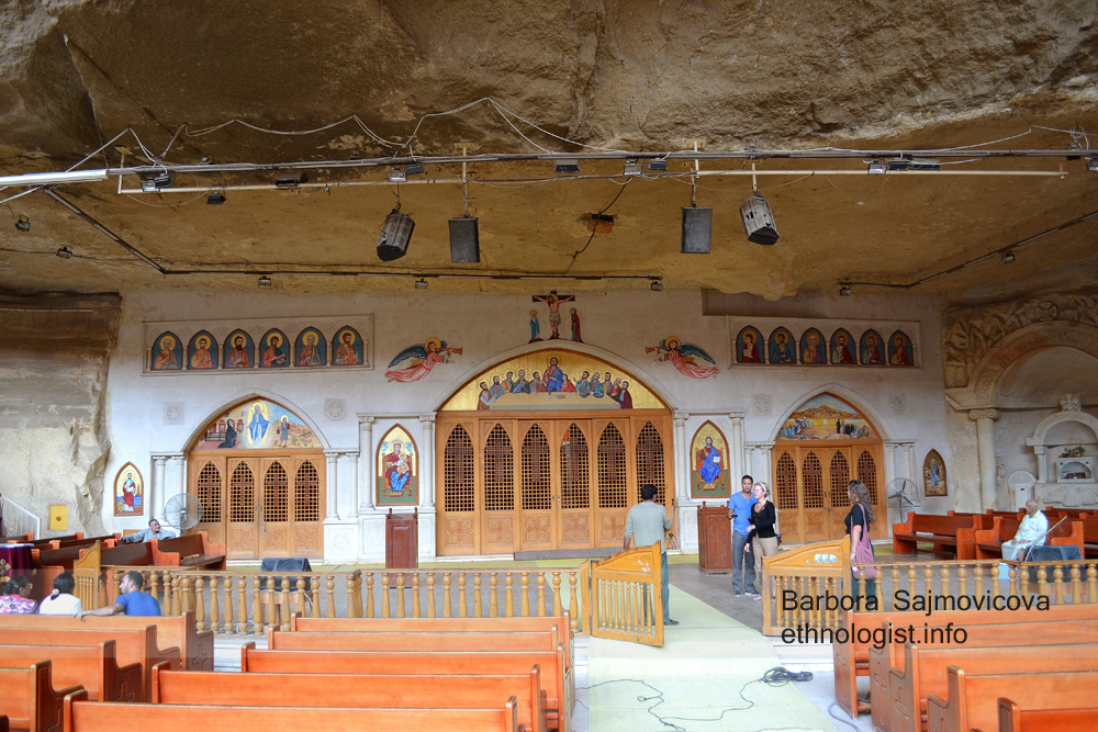 Interior of the Saint Simon Church. Photo: Barbora Sajmovicova, 2011, Nikon D3100.