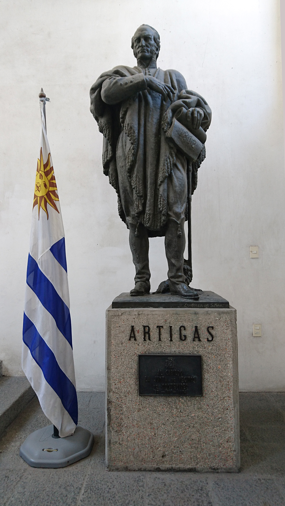 Socha Josého Artigase v Museo Histórico Cabildo. Foto: Barbora Šajmovičová, Sony Experia, 2016, Montevideo. 