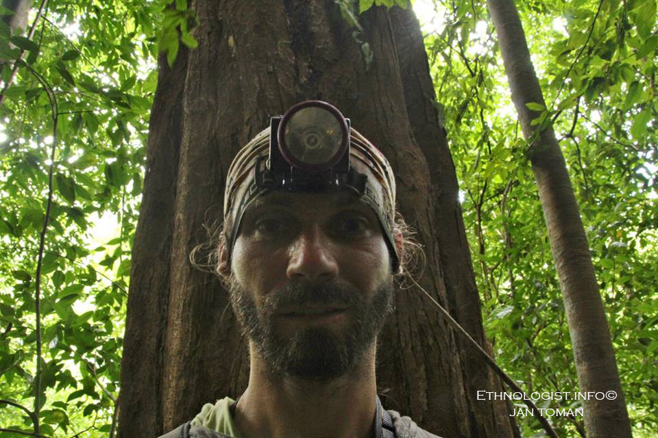 Jan Toman při dobrovolnické práci aneb selfie v pralese. Foto: Jan Toman